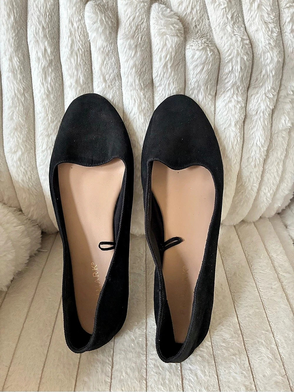 Well worn Suede Ballet Flats Black